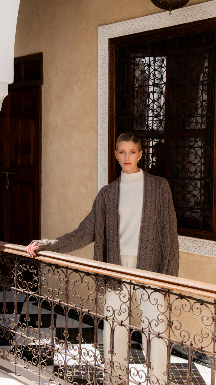 Alix cable knit vest cashmere taupe