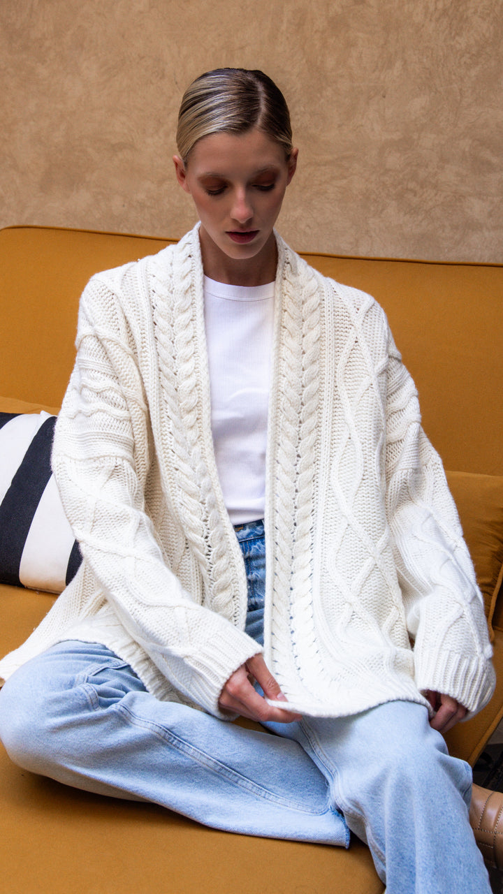 Alix cable knit vest cashmere milk